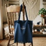Bolsa reutilizable hecha con camiseta vieja reciclada sin costura