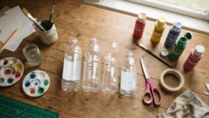 Materiales necesarios para hacer juguetes caseros con botellas de plástico